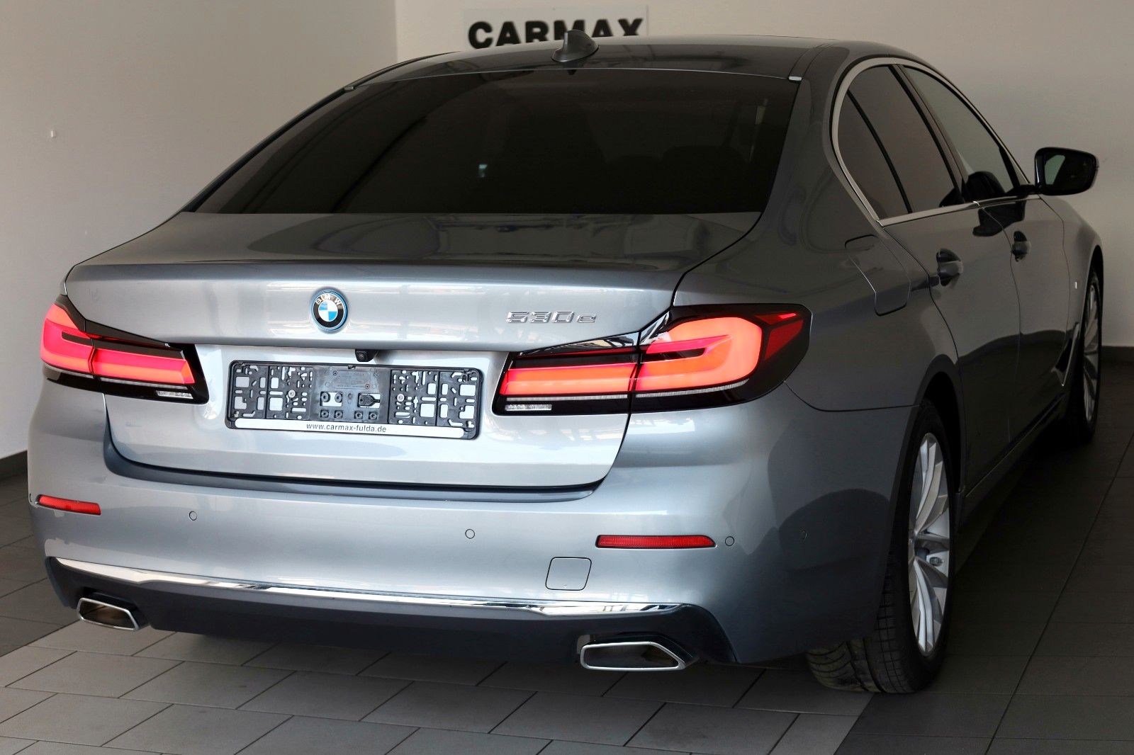 Fahrzeugabbildung BMW 530 e Luxury Line Lim.,Leder,Kamera,HUD,Panorama