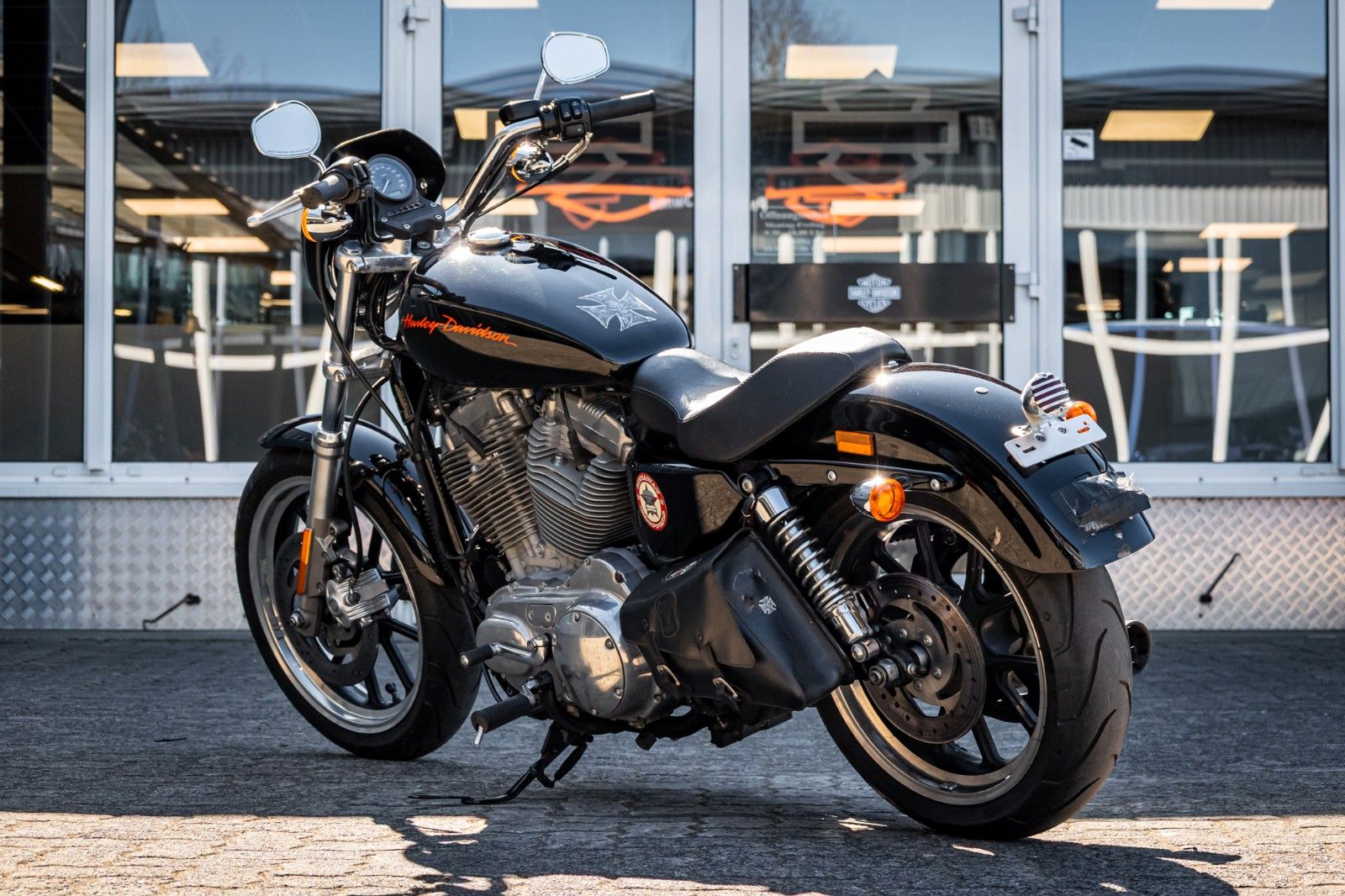 Fahrzeugabbildung Harley-Davidson XL883L SUPERLOW SPORTSTER - A2 TAUGLICH - FALCON