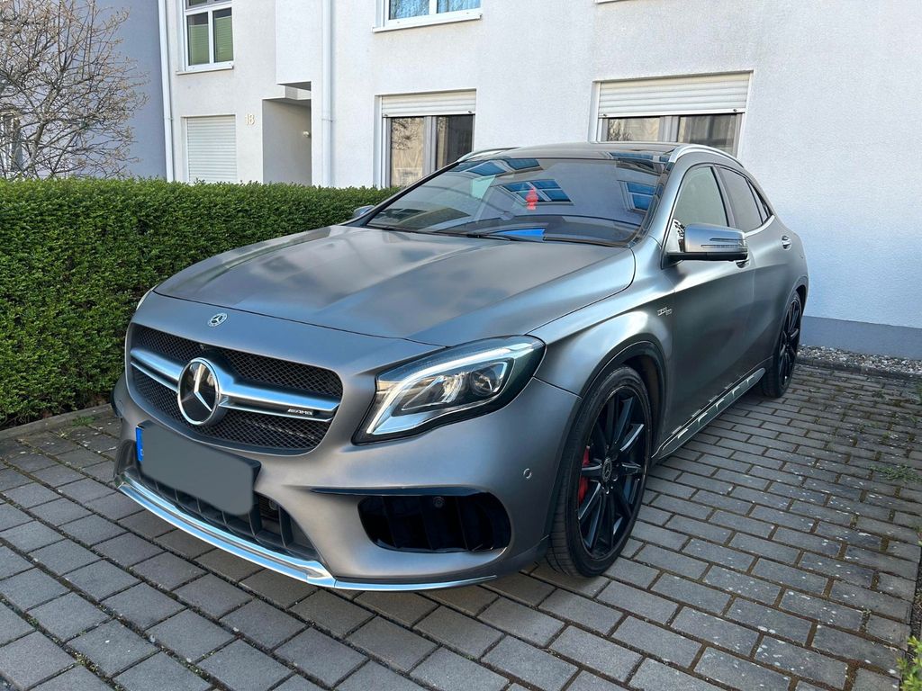 Image of Mercedes-Benz GLA 45 AMG