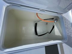 Across AERO 651 CPH | *Rollstuhlgerecht mit hydr. Lift*