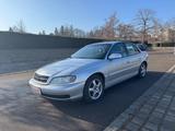 Opel Omega 2.2 16V*Klima*8-Fach.*Armlehne*CD-Spieler* - Opel Omega: Klimaanlage