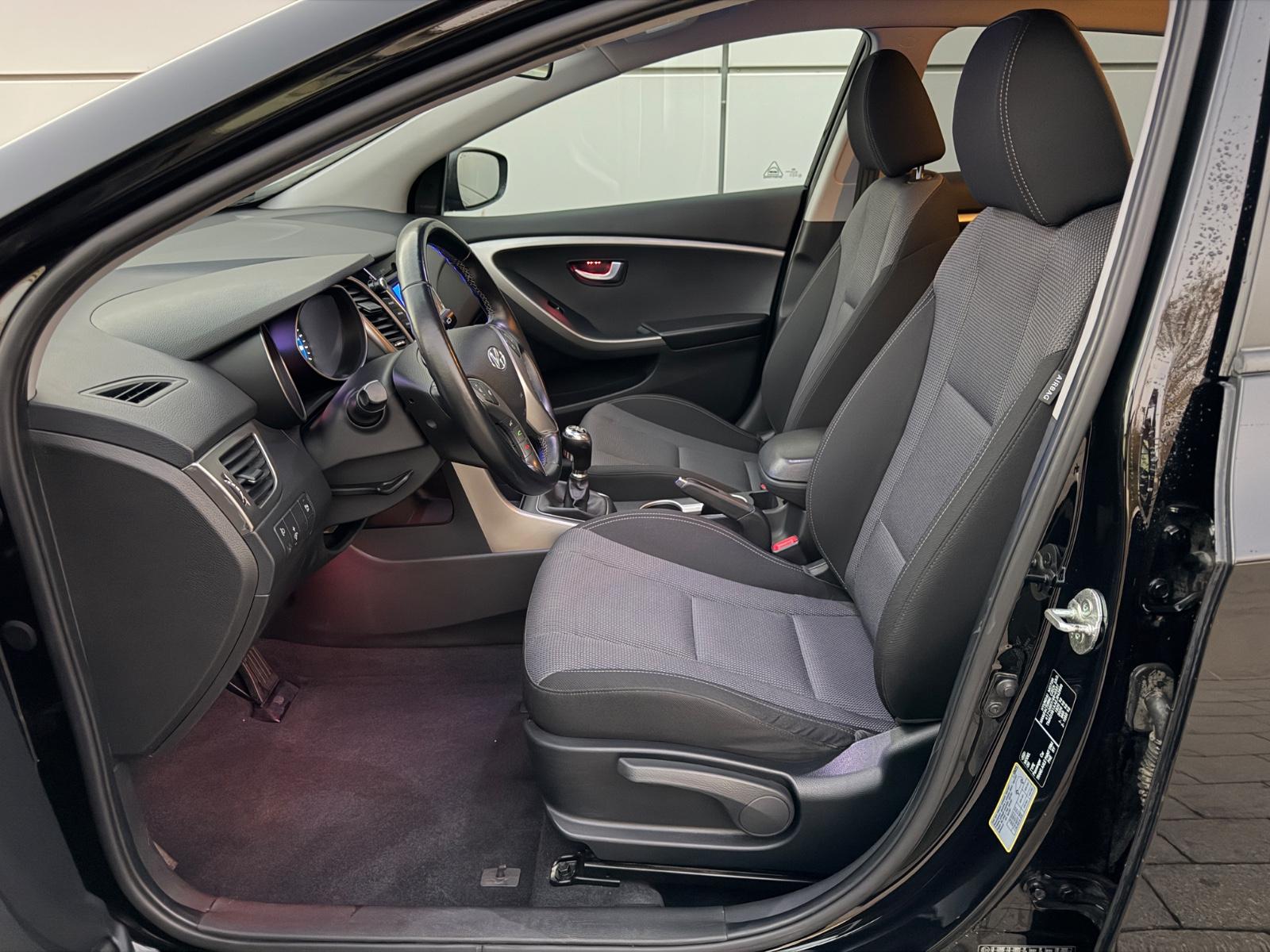 Hyundai i30 2014 — photo 7