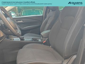Nissan Qashqai - 12