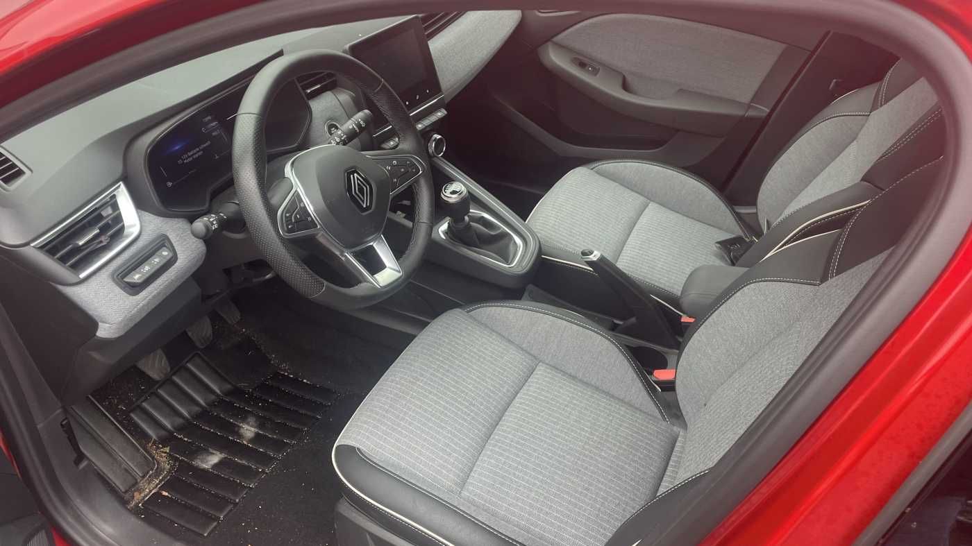 Fahrzeugabbildung Renault Clio Techno TCe 90