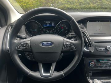 Ford Focus - 9