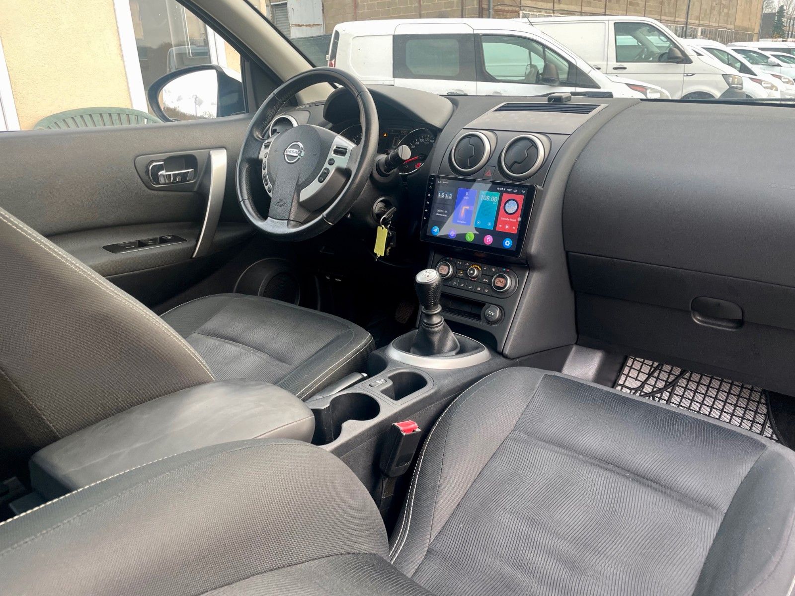 Fahrzeugabbildung Nissan Qashqai+2 Acenta Navi 7-SITZE Klima AHK PANORAMA