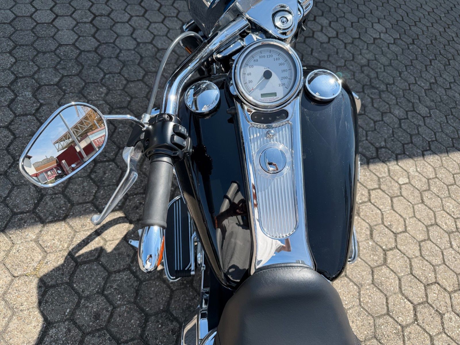 Fahrzeugabbildung Harley-Davidson Road King inkl.Jekill Hyde