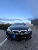 Opel Astra J Lim. 5türig, Design Edition  ... - Opel Astra: Türig