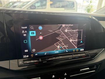 Volkswagen Caddy Maxi eHYBRID DSG STYLE LED ACC KAM 7SITZ