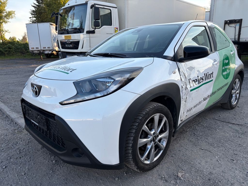 Image of Toyota Aygo (X)