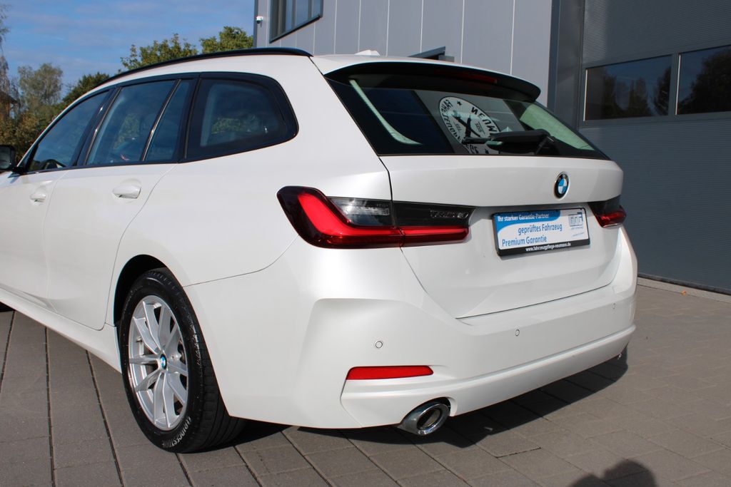 BMW 320d xDrive Touring AUT NAVI LED SHZ LIVE COCKPI