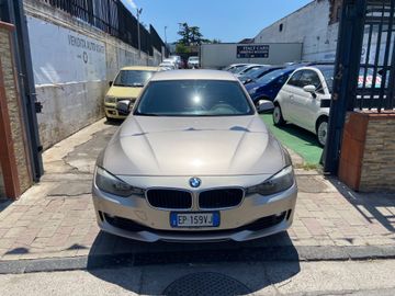BMW 320 - 1
