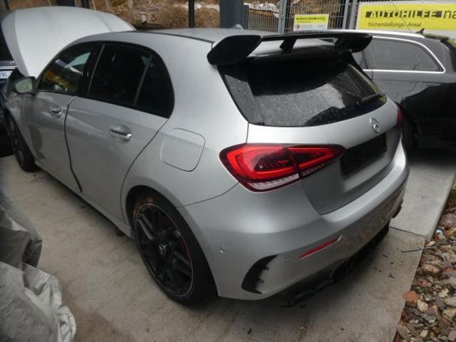 Mercedes-Benz A 45 AMG