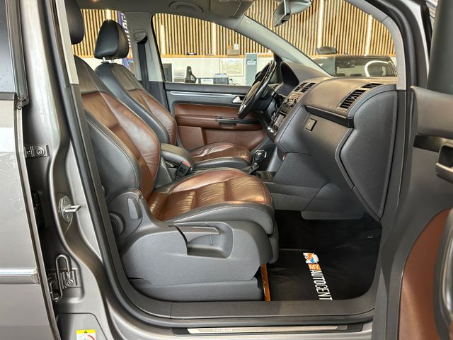 Volkswagen Touran Highline *AHK*Xenon*DAB*Klima*Navi*Kamera