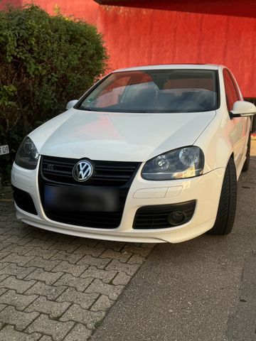 Volkswagen Golf 5 170 ps