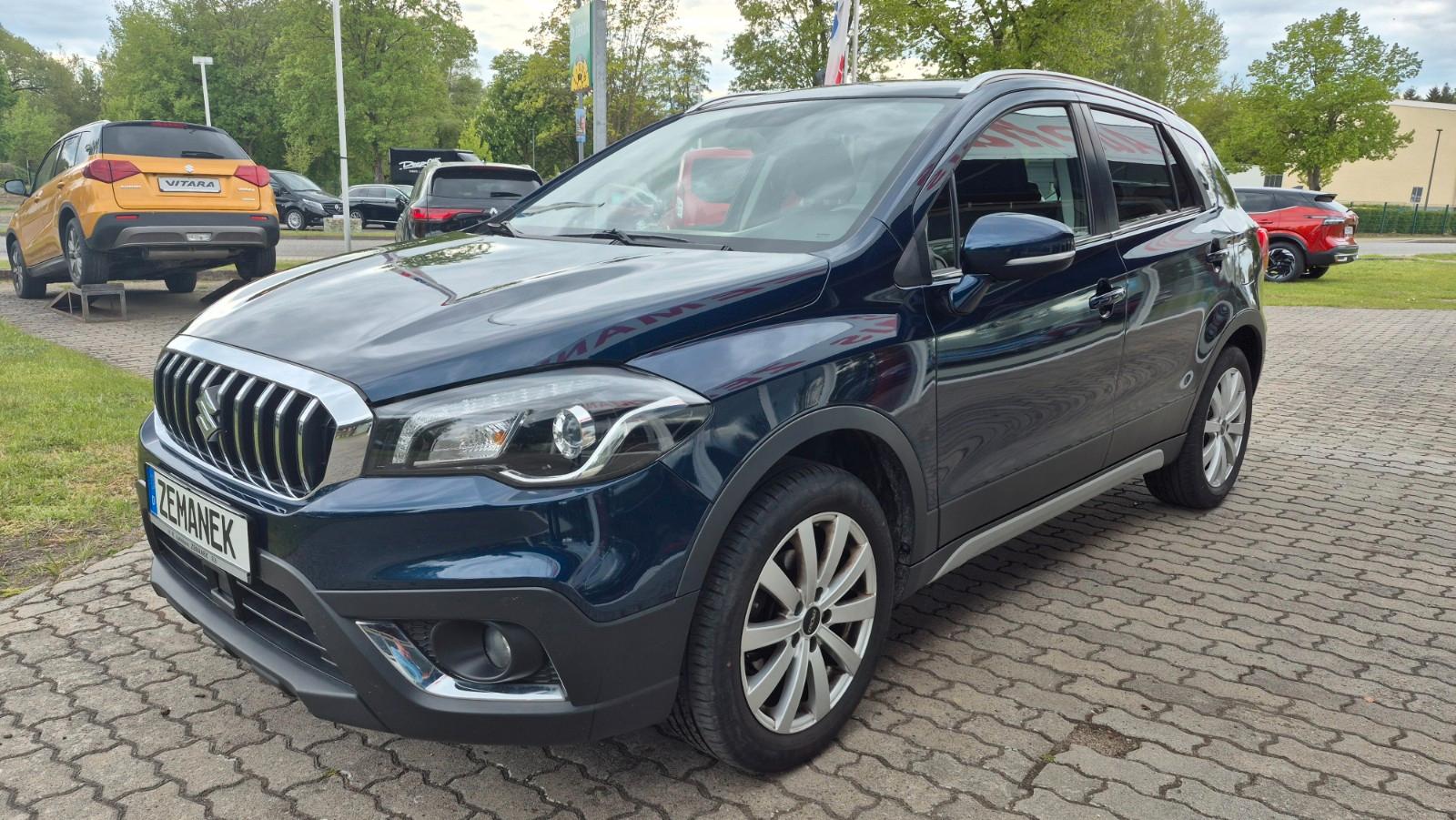 Suzuki SX4 S-Cross 1.4 Booster Jet Comfort AHK Navi