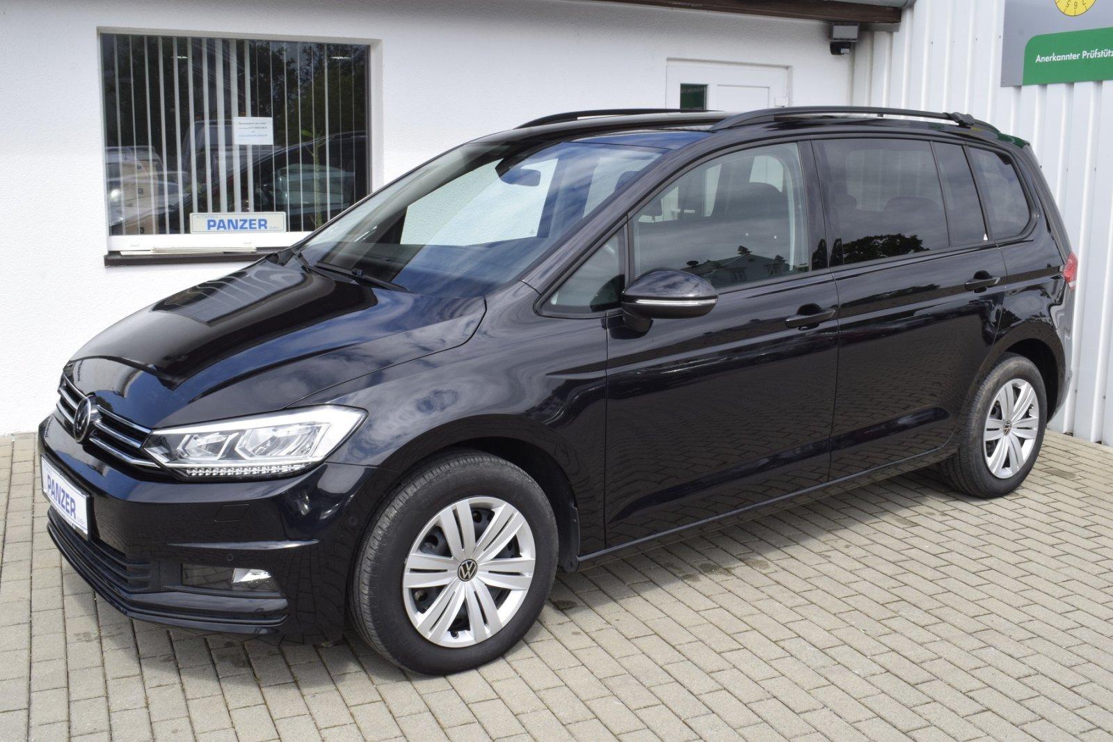 Volkswagen Touran 2.0 TDI 7-Sitzer! LED Leder Navi Kamera S