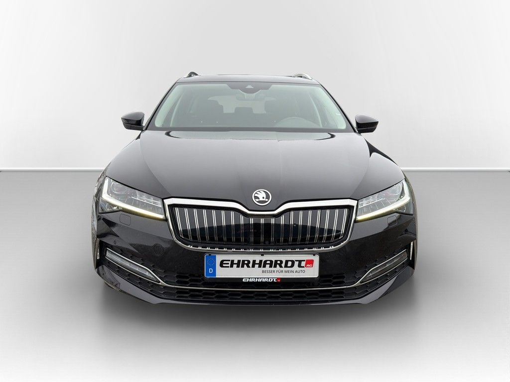 Skoda Superb - Bild 2
