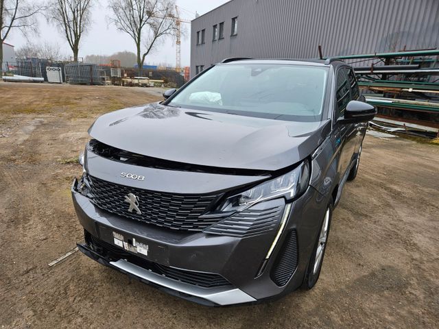 Peugeot 5008 STYLE PAKET 1.2L  FACELIFT / 7 SITZE