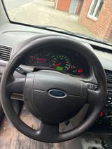 Ford Transit Connect 1.8 tūv neu - Ford Transit Connect aus 2005