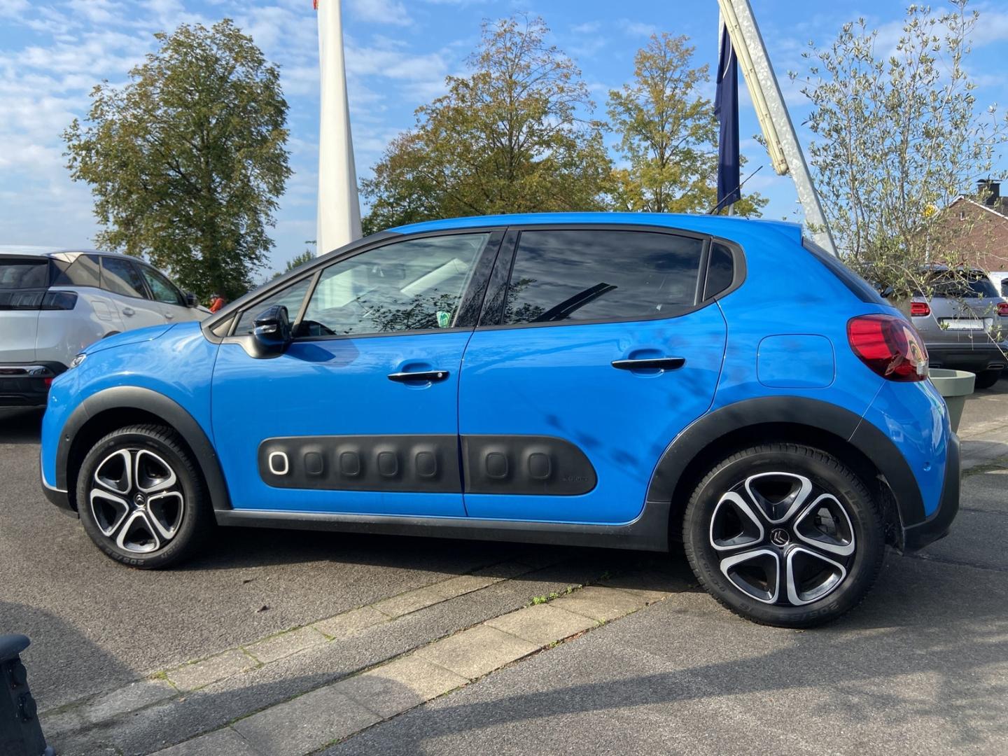 Citroën C3 Shine 1.2 PureTech 110 Navi LED CarPlay Temp.