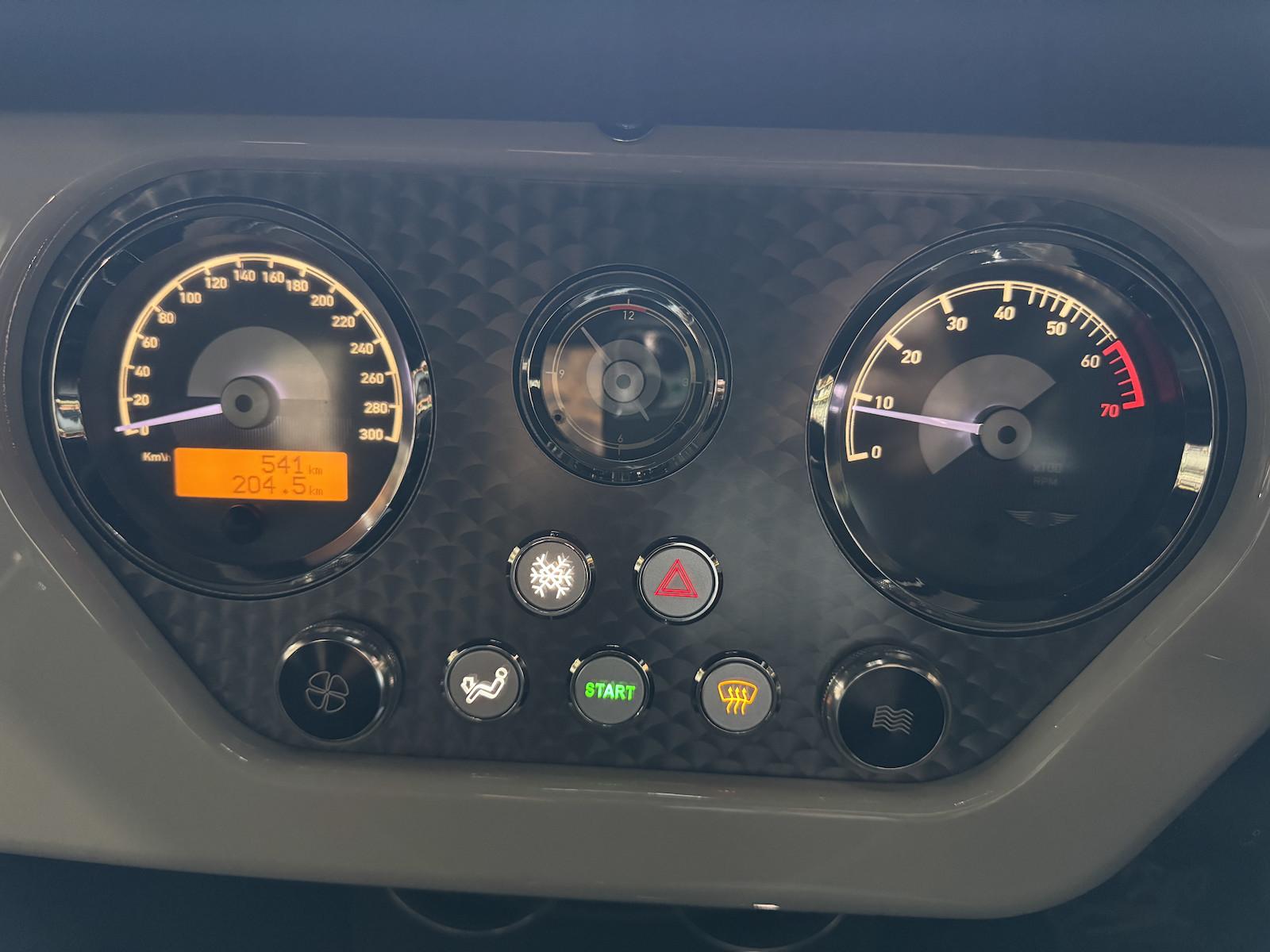 Morgan Plus Six 007 SPECTRE SPEKTAKULÄR RHD 666 KM HARD