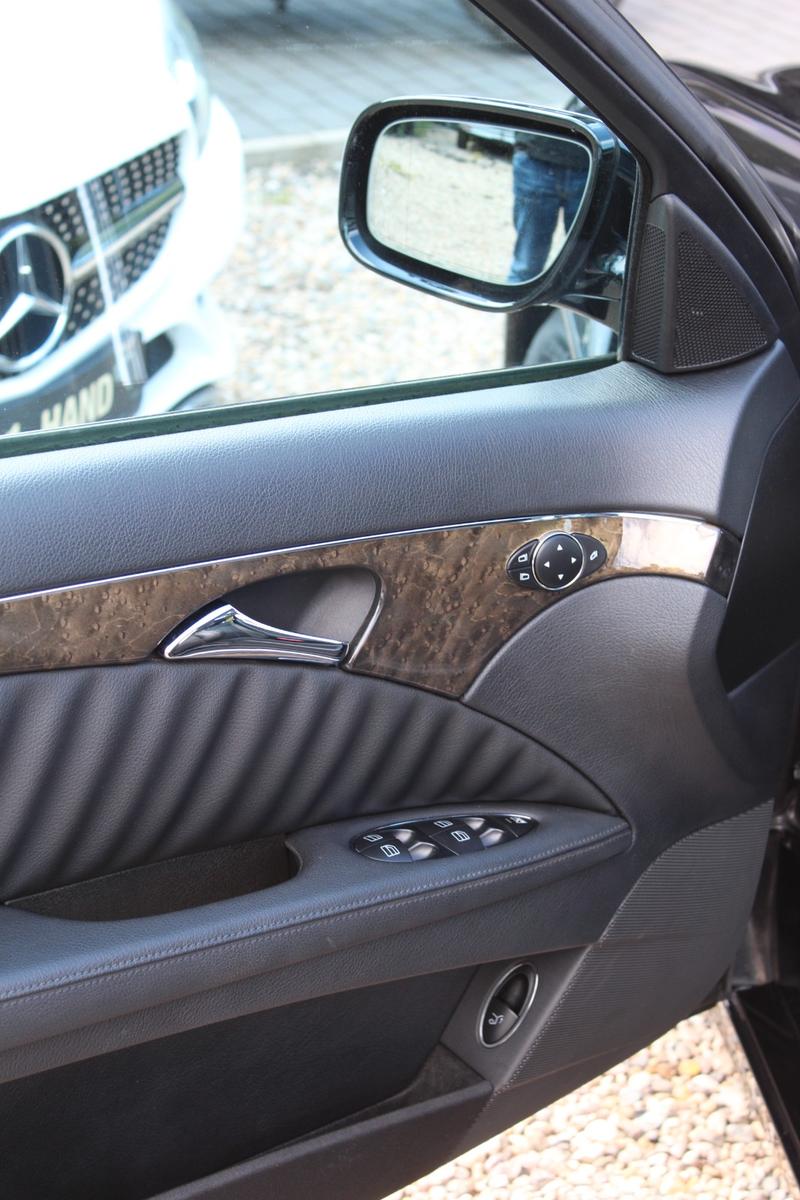 Mercedes-Benz E280 2007 — photo 19
