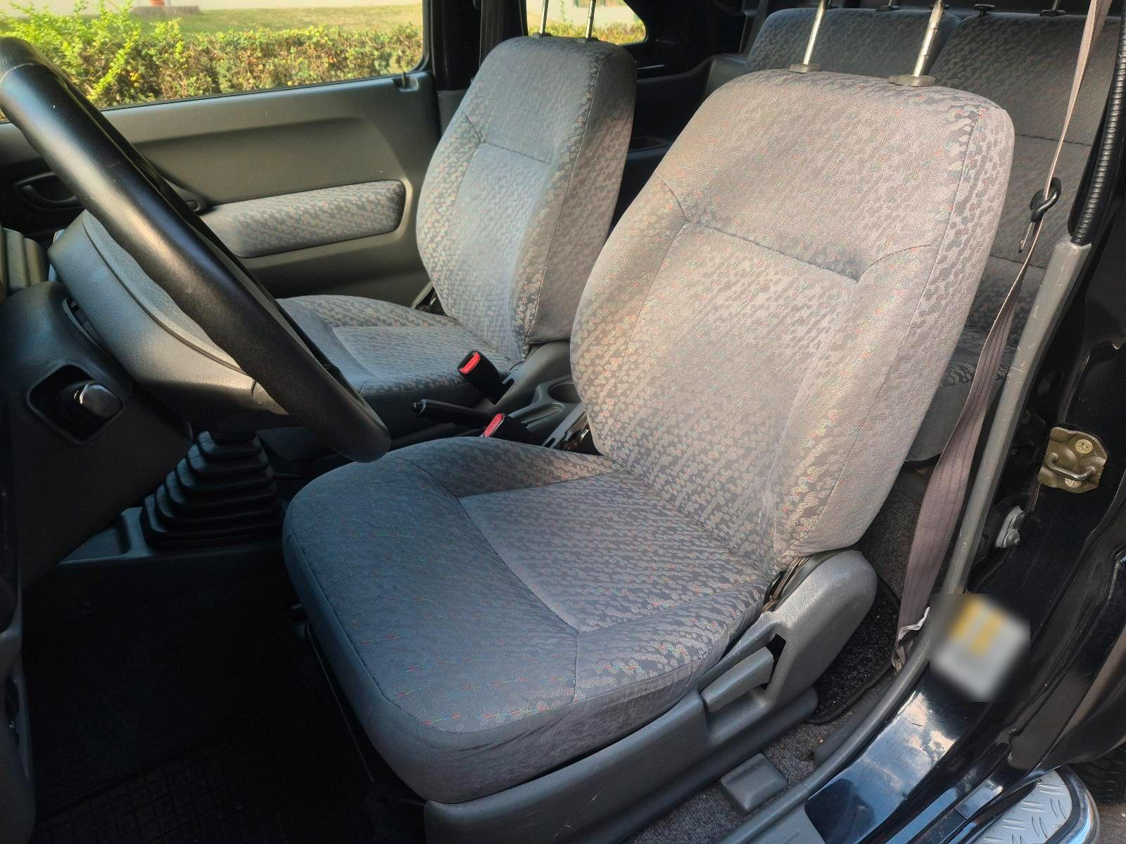 Suzuki Jimny 2004 — photo 9
