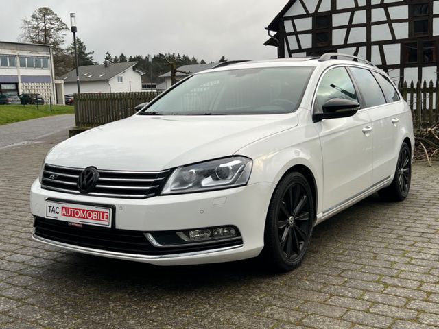 Volkswagen Passat Variant R-line BM 4Motion PANO Bi-XE NAVI