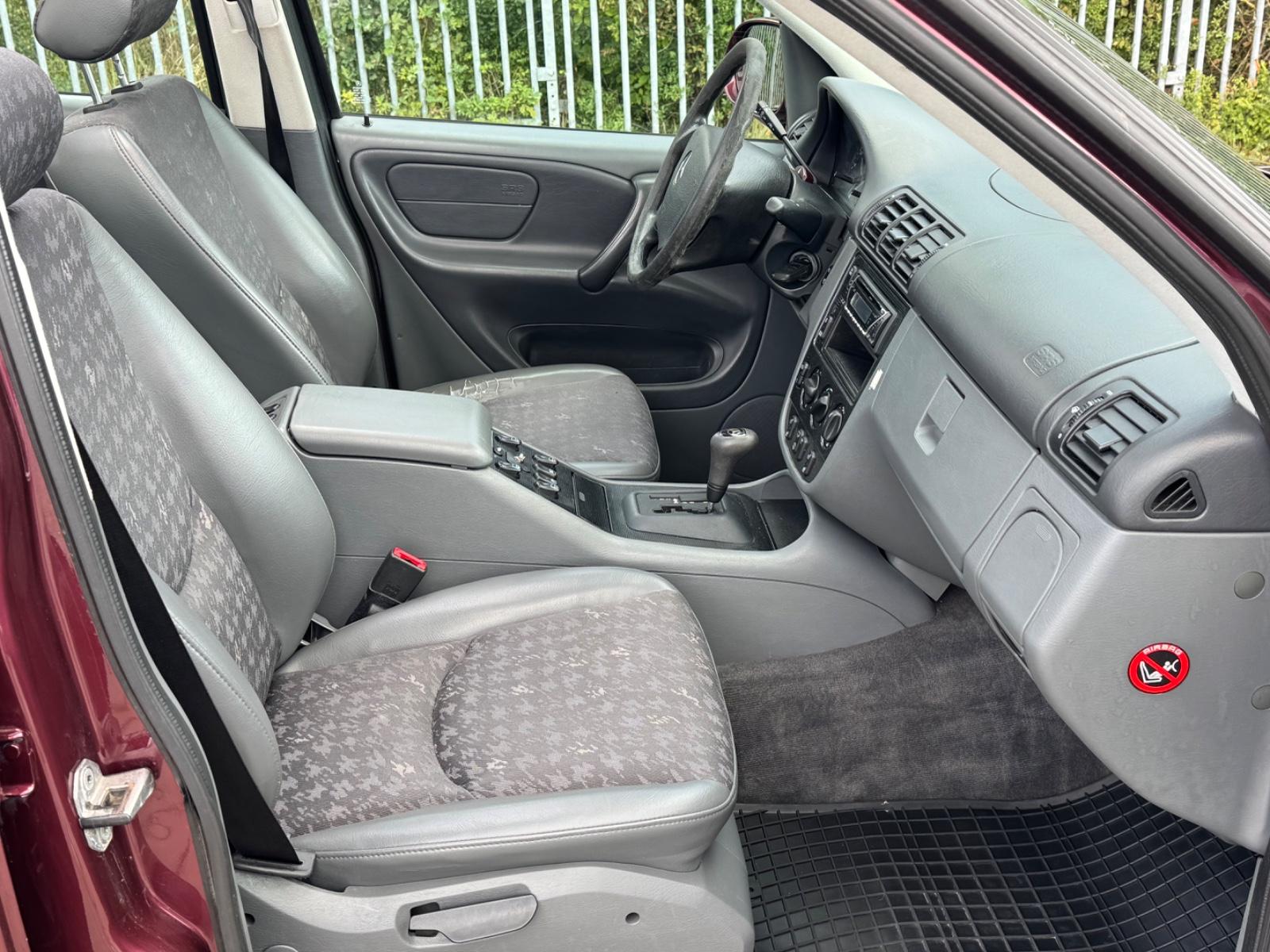 Mercedes-Benz ML 320 160 KW Panorama Klima Pano AHK