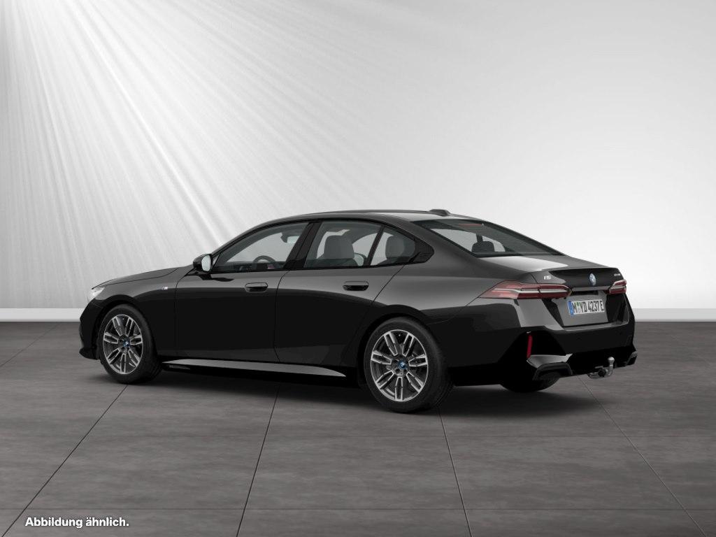 BMW i5 eDrive40 M Sport|AHK|Harman/Kardon|Stop&Go