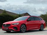 Opel Insignia B Sports Tourer GSi 4x4*OPC PERF.SITZE* - Opel Insignia: Sports Tourer Opc