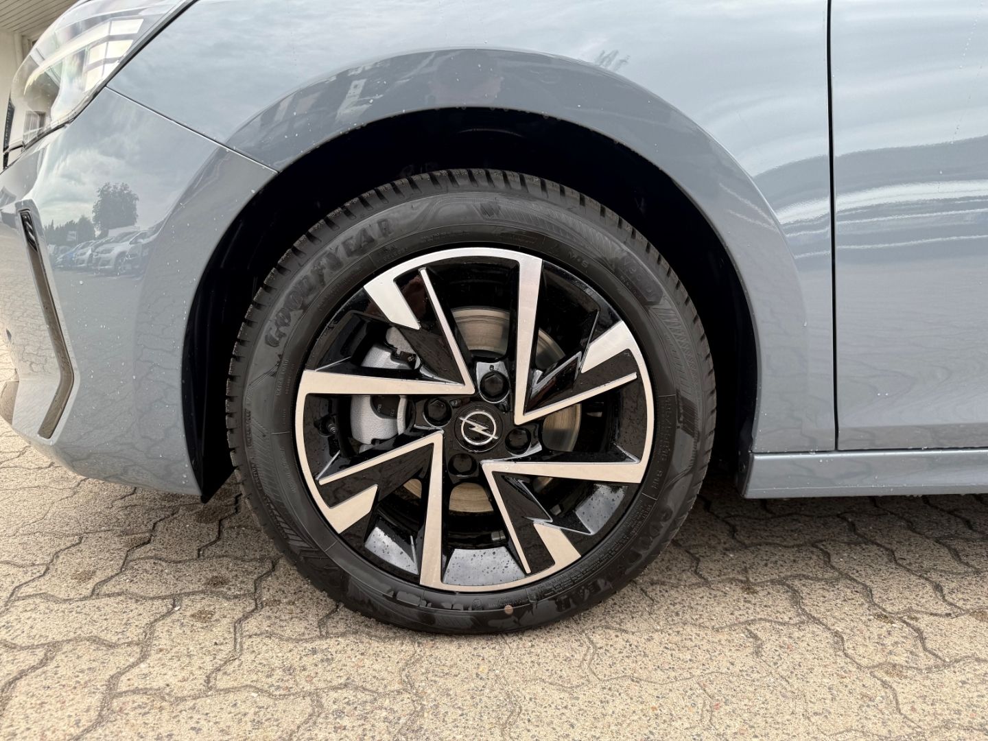 Fahrzeugabbildung Opel Corsa F GS SHZ+LHZ+Kamera+Allwetter
