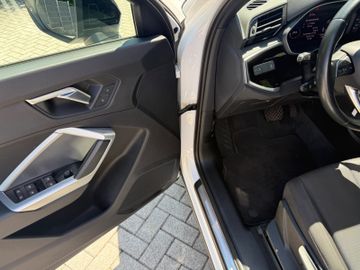 Audi Q3 - 10