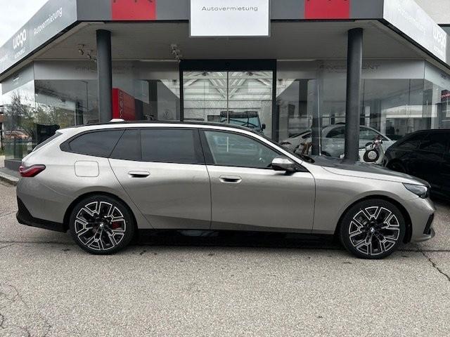 BMW 530e xDrive Touring/Pano/Bower/Assist/*UVP 93k