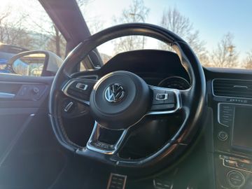 Volkswagen Golf 7 GTD  *SHZ*STDHZ*PANO*AHK*Keyless*