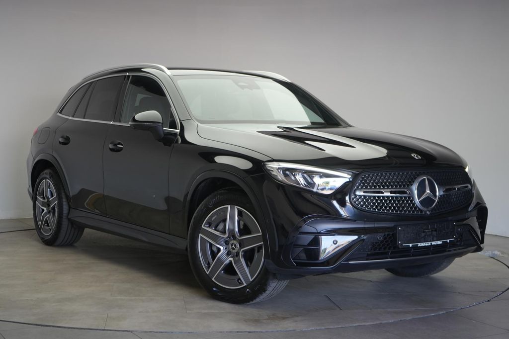 Image of Mercedes-Benz GLC 220