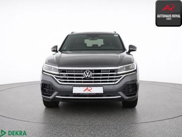 Volkswagen Touareg - 8