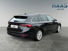 Fahrzeugabbildung Skoda Octavia Combi Style DSG Navi LED ACC Lane Kamera