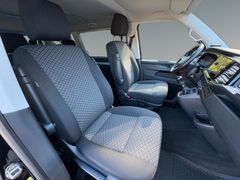 Fahrzeugabbildung Volkswagen T6.1 Multivan 150 PS Navi Sitzh AHK 60000km
