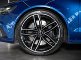 Audi RS6 Performance 4.0 TFSI quattro Avant *AKRAPOVI - Audi RS6 in Dresden