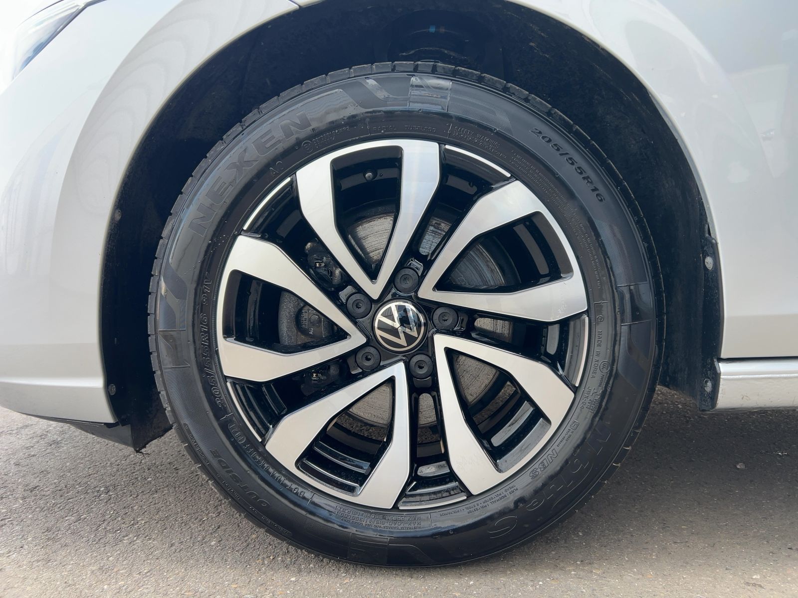 Volkswagen Golf - Bild 12