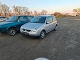 Volkswagen steht hir zumvirckaufen Lupo mit neuem Tüv - gebrauchte VW Lupo aus dem Jahr 2001