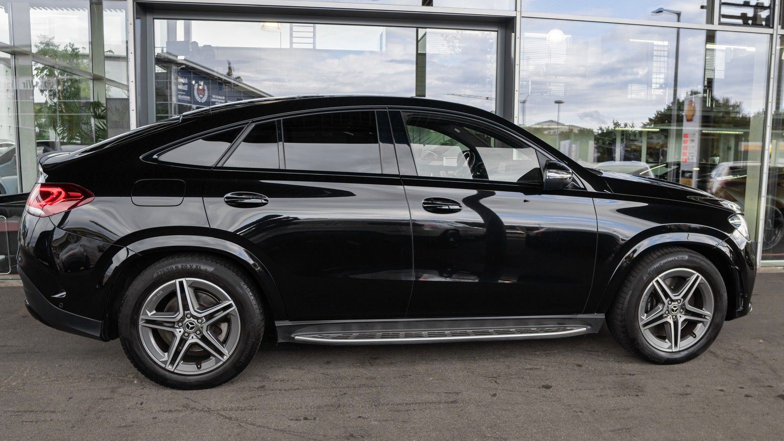 Mercedes-Benz GLE 400 d 4MATIC AMG COUPE*ACC*PANO*360°*BURMEST imagem 3