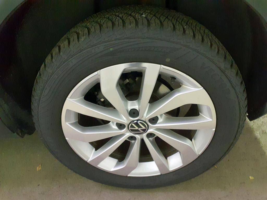 Volkswagen T-Roc Style 1.5 TSI AHK*RFK*PDC*Tempo*Klima*NAV