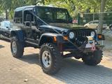 Jeep Wrangler 4.0L 60th Anniversary - Jeep Wrangler Gebrauchtwagen in Berlin
