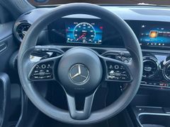 MERCEDES-BENZ A 180 d KLIMA,NAVI,PDC,360CAM,TEMPOMAT,BT Klima