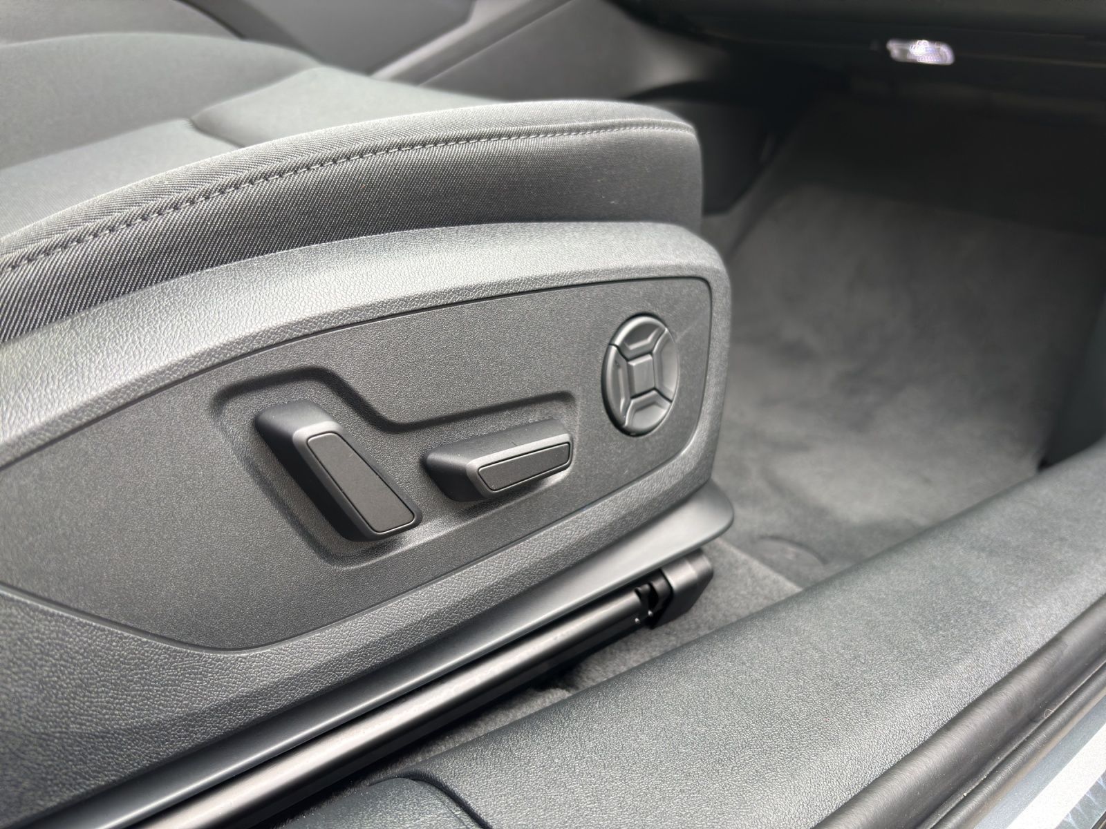 Audi A6 e-tron - Bild 13