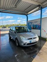 Ford Fiesta 1.4 TDCi Diesel TÜV bis 02/202... - Ford Fiesta aus 2003 mit Diesel-Antrieb