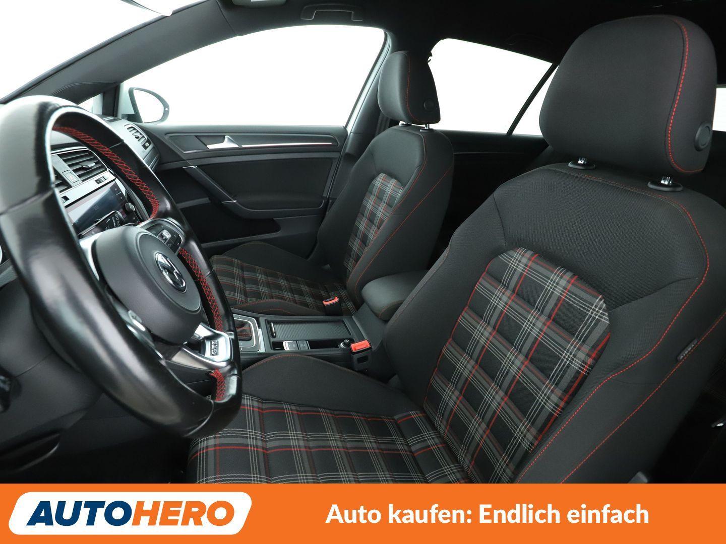 Volkswagen Golf VII 2.0 TSI GTI BMT Aut.*LED*ACC*PDC*SHZ*BT